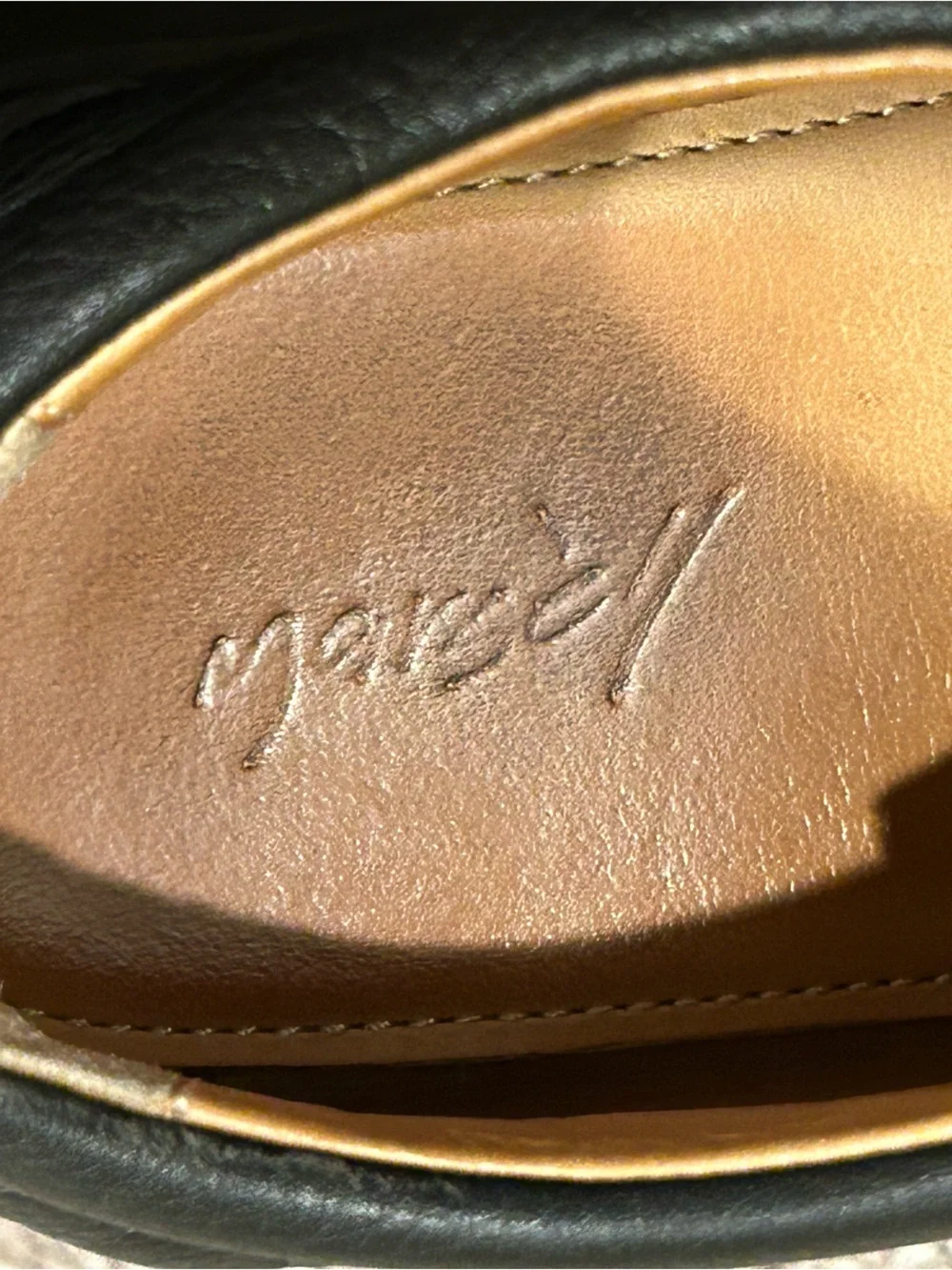 Marsell cassapana platform